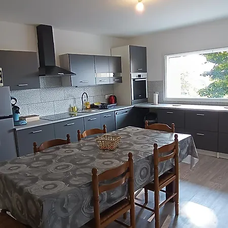 Appartement Complet 2 Calme Facture Et Repas Possibles *